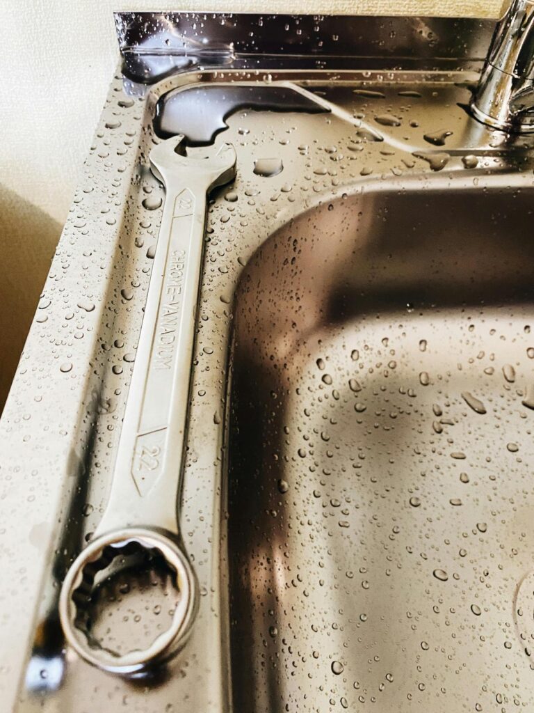 Como Evitar Vazamentos de Água e Garantir Conforto em Casa